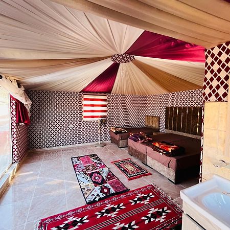 Wadi Rum Camp Stars & Jeep Tour 外观 照片