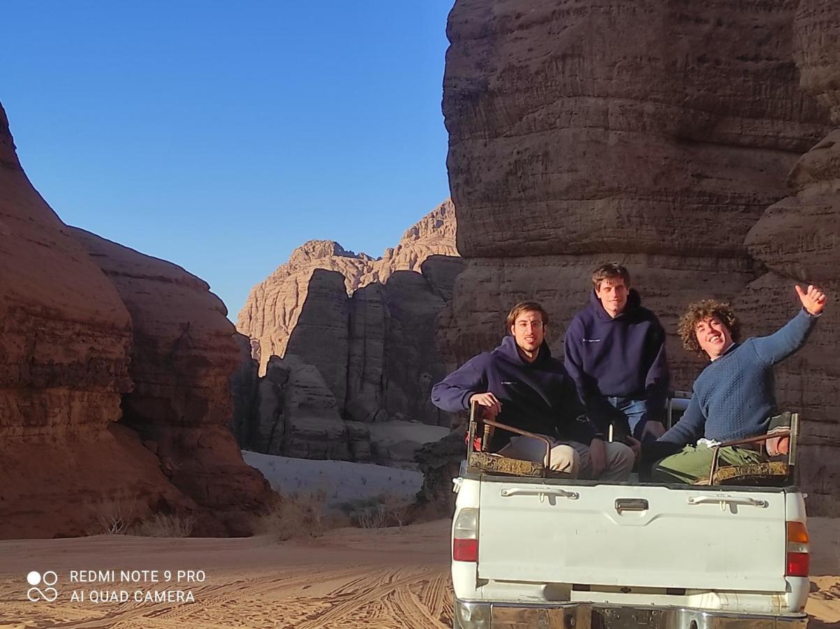 Wadi Rum Camp Stars & Jeep Tour 外观 照片