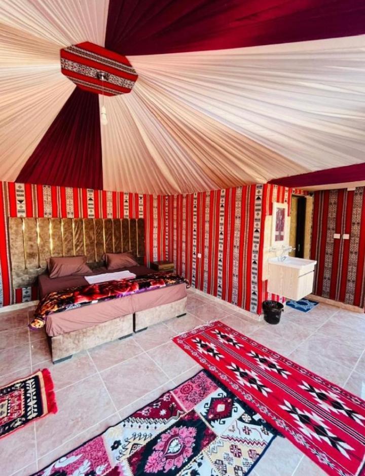 Wadi Rum Camp Stars & Jeep Tour 外观 照片