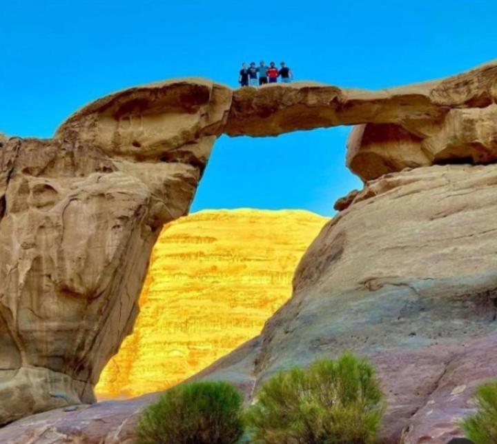 Wadi Rum Camp Stars & Jeep Tour 外观 照片